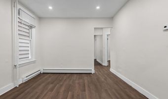 31 Bertha St, Albany, NY 12209