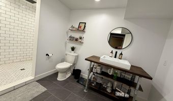 1516 Lakeview Trl, Berne, IN 46711