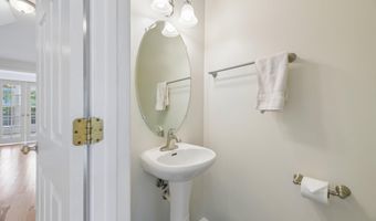 43847 TATTINGER Ter, Ashburn, VA 20148