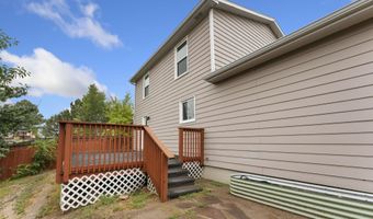5225 SUNSET Dr, Cheyenne, WY 82009