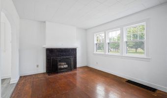 304 9th St SW, Austin, MN 55912