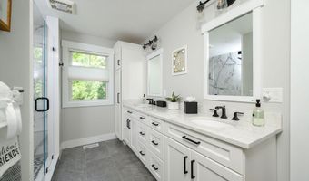14 Valley Brook Rd, Barnstable, MA 02632