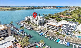 4513 Cove Dr 17, Carlsbad, CA 92008