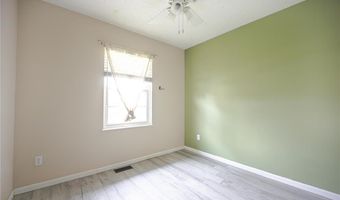 4707 Snow White Ter, Alton, IL 62002