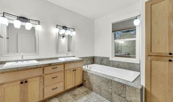 18308 NE NEER Cir, Amboy, WA 98601