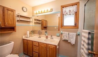 1788 Lancaster Dr, Austintown, OH 44511