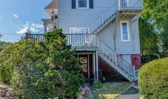 1055 Washington St, Bath, ME 04530