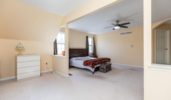 6 DUNLEARY Dr, Bear, DE 19701