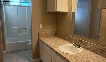 20157 Carlisle Rd C, Apple Valley, CA 92307