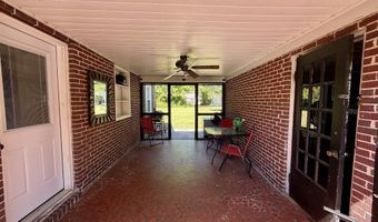 408 S Farr Ave, Andrews, SC 29510