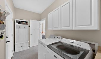 1442 30th St NW, Austin, MN 55912