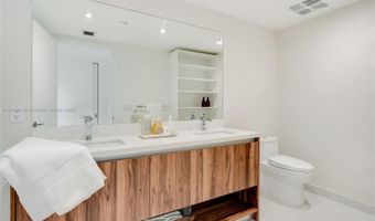 9901 W Bay Harbor Dr 601, Bay Harbor Islands, FL 33154