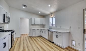 9418 Karen Ave, California City, CA 93505