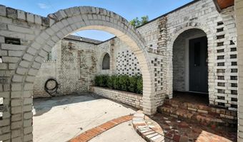 1709 S 19th St, Abilene, TX 79602