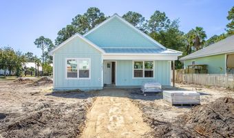 202 17th St, Apalachicola, FL 32320