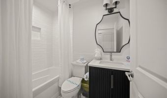 120 WHITE Ave, Anna Maria, FL 34216