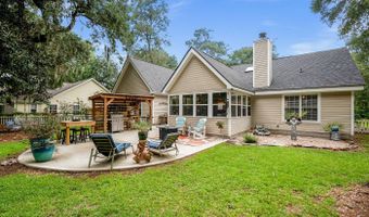17 Westminster Pl, Beaufort, SC 29907