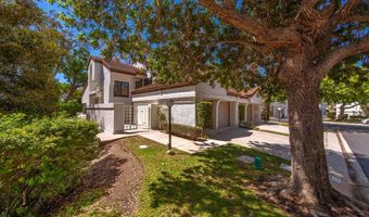 1202 Mission Verde Dr, Camarillo, CA 93012