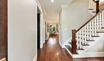 1716 Bay St, Charlotte, NC 28204