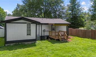 630 W Cross St, Austin, IN 47102