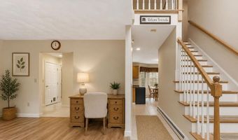 22 Lakewood Dr, Alton, NH 03810