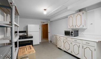 917 Claytonbrook Dr 3, Ballwin, MO 63011