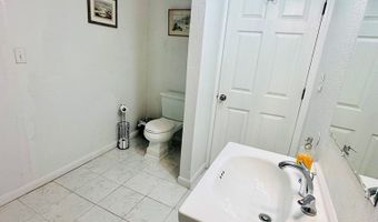44 Chapman Rd, Apalachicola, FL 32320