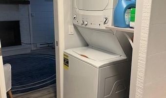 36 Burnham St, Charlestown, RI 02813