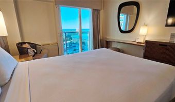 410 Atkinson Dr 1252, Honolulu, HI 96814