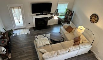 1375 Whitney Dr, Aberdeen, NC 28315