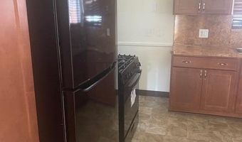 9614 Vine Ave, Allen Park, MI 48101