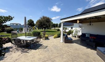 1011 Pembrooke Dr, Bardstown, KY 40004