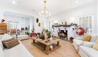 381 S Henning Way, Anaheim, CA 92807