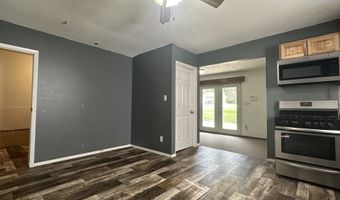 3250 E Douglas Ave, Des Moines, IA 50317