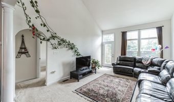 41673 MCMONAGLE Sq, Aldie, VA 20105