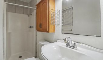 645 Union St, Bay St. Louis, MS 39520