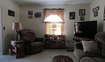 733 Lake St, Auburn, ME 04210