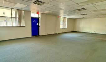 1 S Main St, Batesville, IN 47006