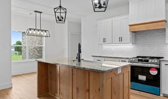 1317 Big Oak Dr, Alma, AR 72921