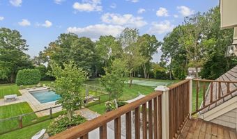 50 Kenyon Ave, East Greenwich, RI 02818