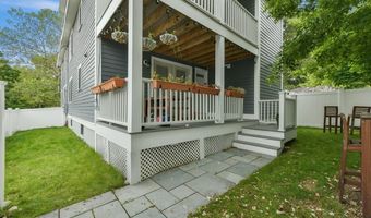 176 Medford St 176, Arlington, MA 02474