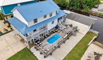 4044 Mindanao St, Bay St. Louis, MS 39520