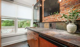 36 E Kossuth St 36B, Columbus, OH 43206