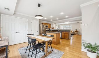 1181 N VAN DORN St, Alexandria, VA 22304