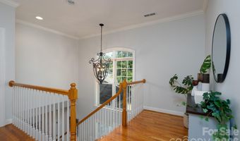 1617 Brook Rd, Charlotte, NC 28205