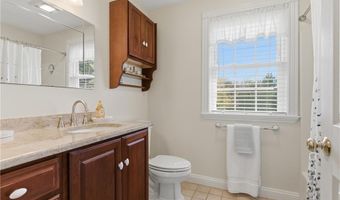 23 Whipple Rd, Glocester, RI 02814