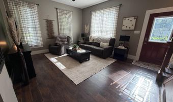 1004 15th St, Aurora, NE 68818