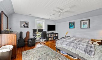 4220 Forest View Rd, Blacksburg, SC 29702