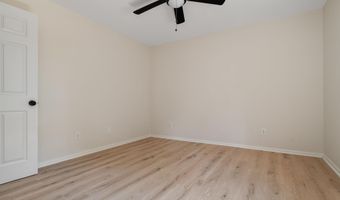 1121 COLONIAL Dr, Alabaster, AL 35007