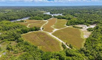 Keene Rd, Acushnet, MA 02743